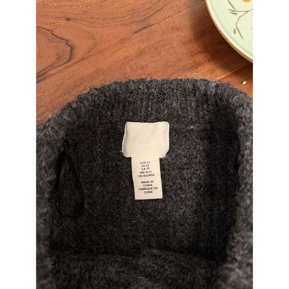 Dark Gray Rib-knit Cardigan - Picture 5 of 6